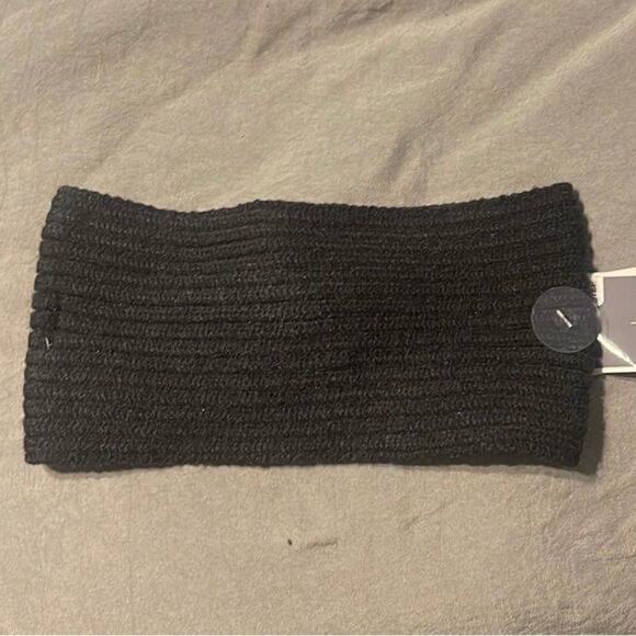 Fingerless gloves and headband - Picture 4 of 11
